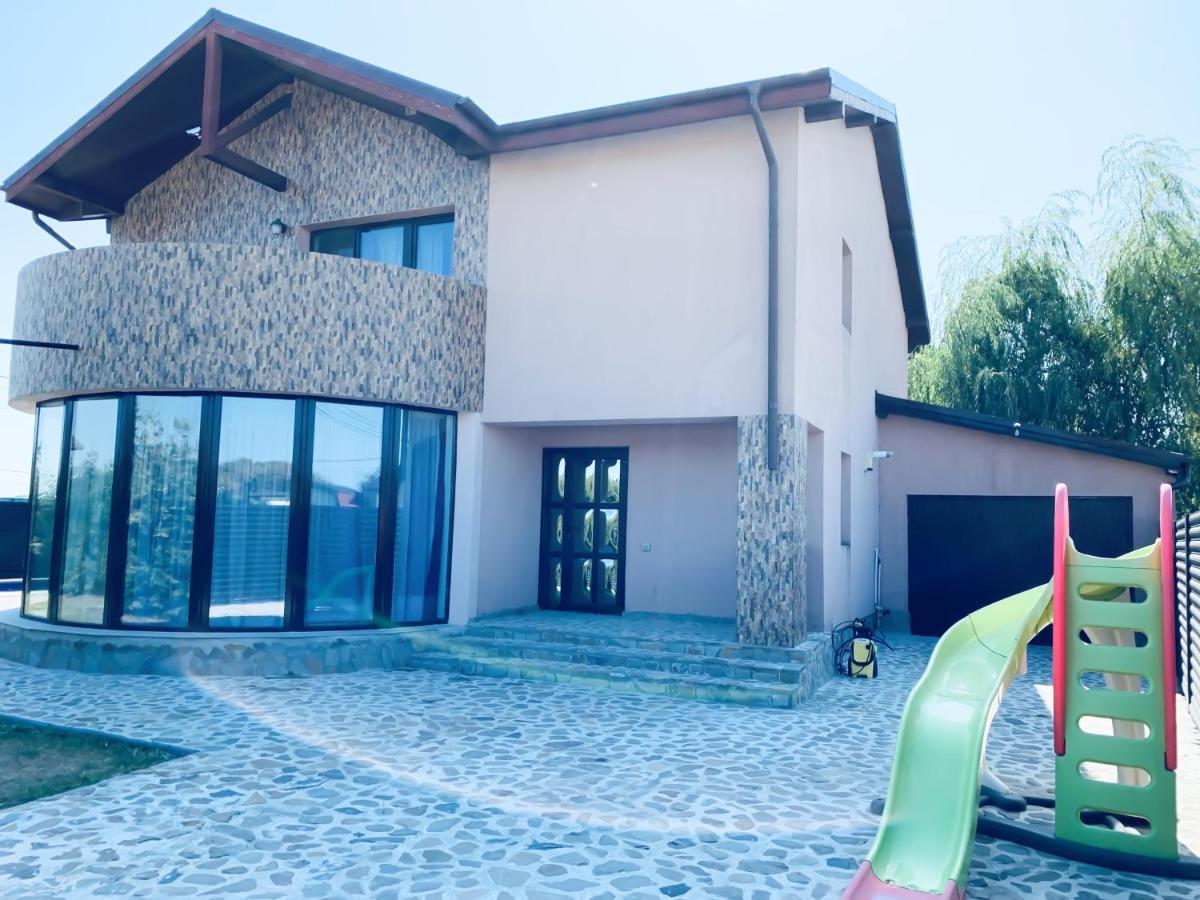 Luxury 3 Bedroom Pool Villa Gulia Exterior photo